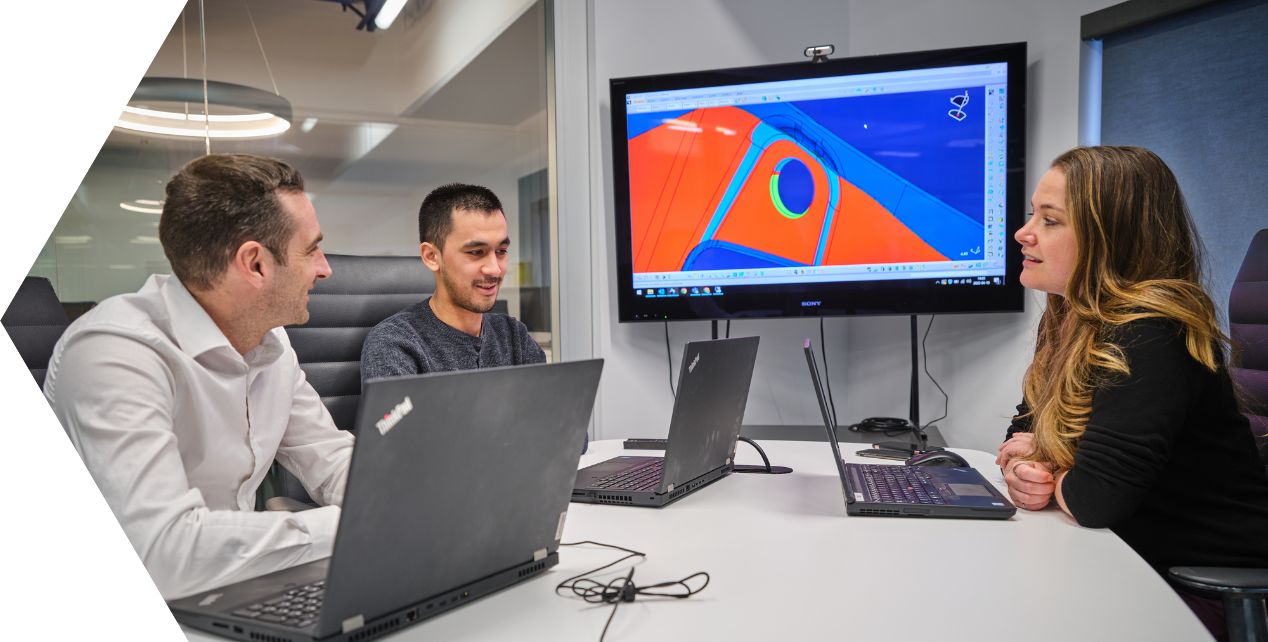 Réunion TIBO sur la conception CAO d'une pièce en plastique